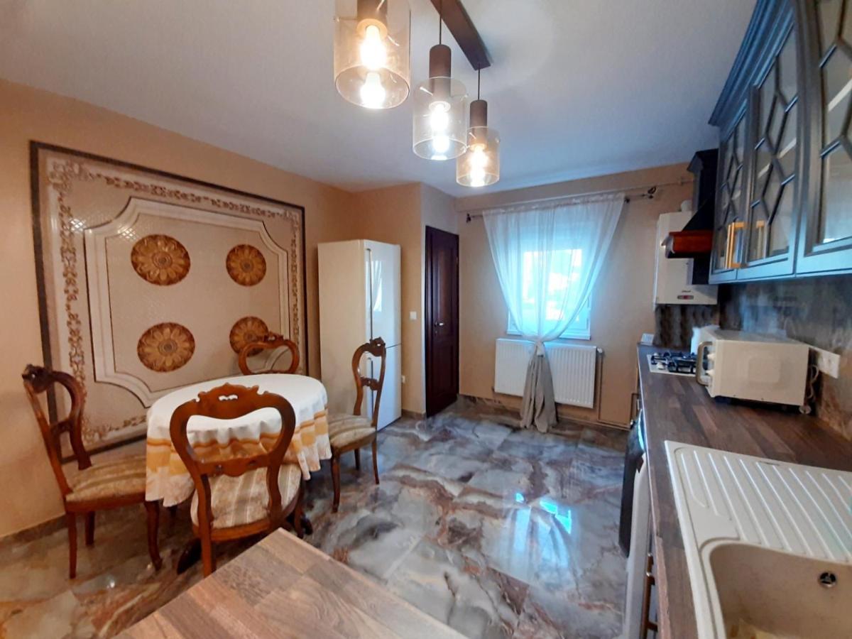 Apartment Lucky Sibiu Exterior foto